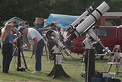 Astrofest 1997 Image (C)1997 Vic Winter/ICSTARS Astronomy